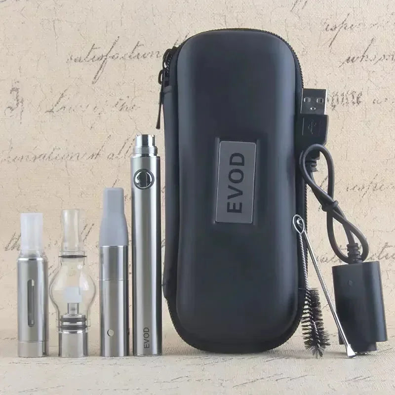 Vaper Vapers Vapes 3 in 1 Vape Pen Kits Evod Battery MT3 Eliquid Globe Glass Wax Ago G5 Dry Herb Atomizers Vaporizer Smoke