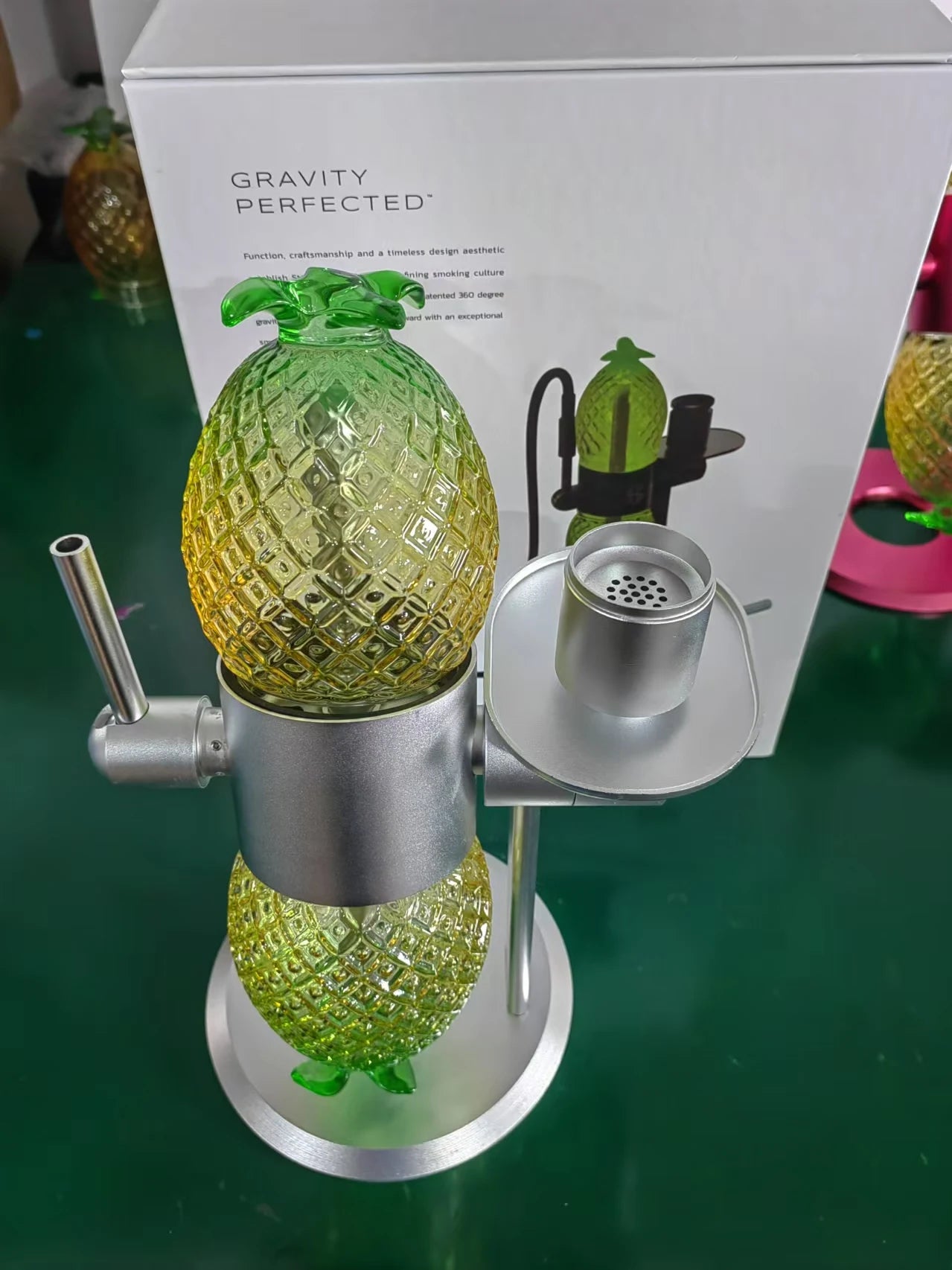 Diamond Gravity Water Hook Set 360 Degree Rotating Glass Bowl Water Pipe Complete Set High Quality Gravity Water Bottle
