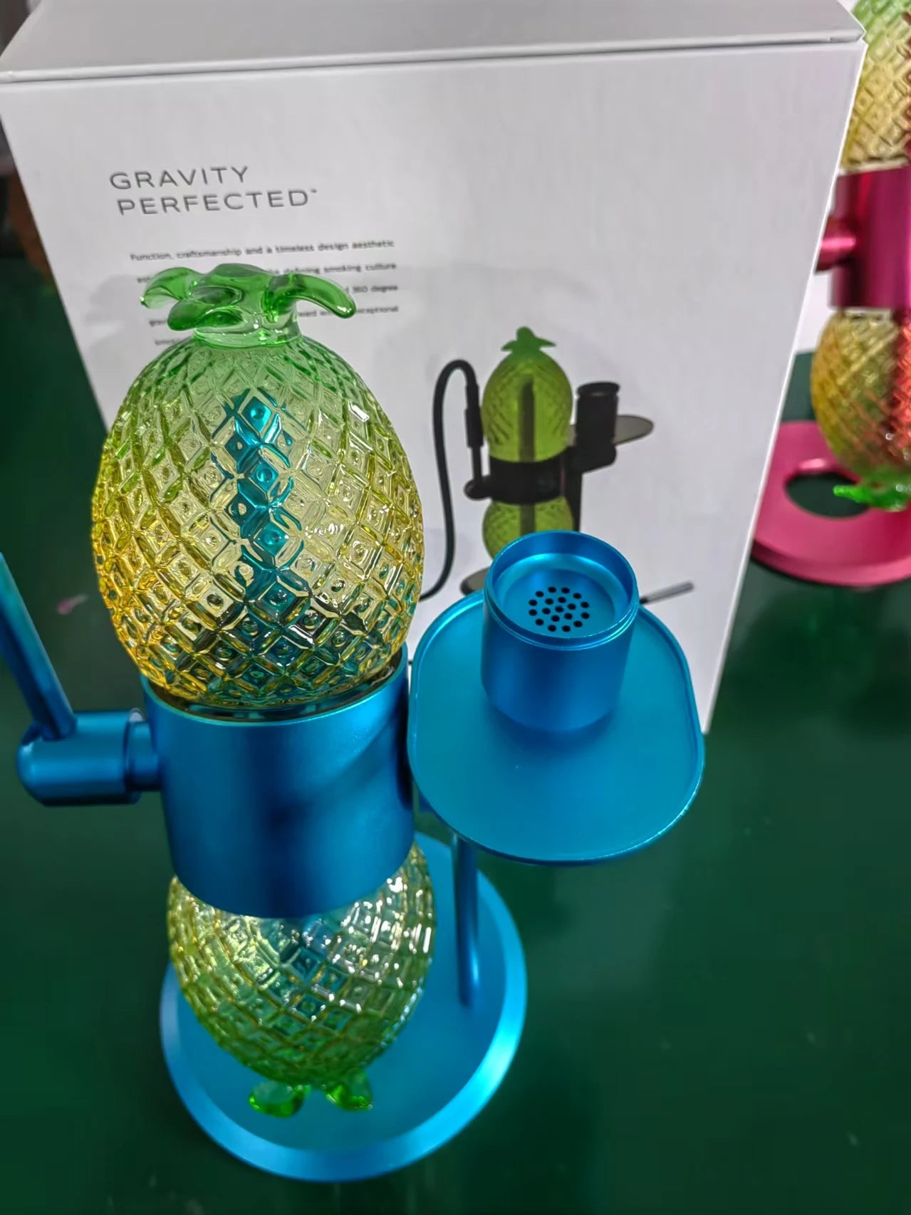 Diamond Gravity Water Hook Set 360 Degree Rotating Glass Bowl Water Pipe Complete Set High Quality Gravity Water Bottle