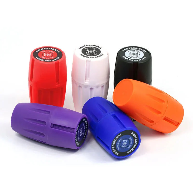 New 2 in 1 Wine Barrel Shaped Tobacco Grinder with Herb Storage Jar Portable 45*80Mm Manual Herbal Crusher Smoking Accessories