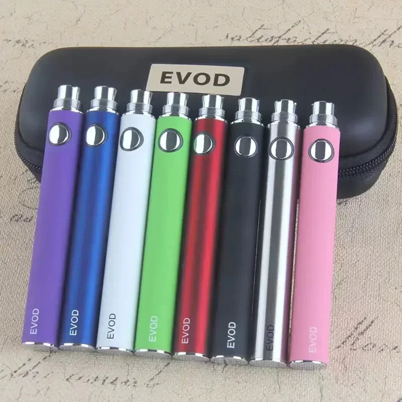 Vaper Vapers Vapes 3 in 1 Vape Pen Kits Evod Battery MT3 Eliquid Globe Glass Wax Ago G5 Dry Herb Atomizers Vaporizer Smoke